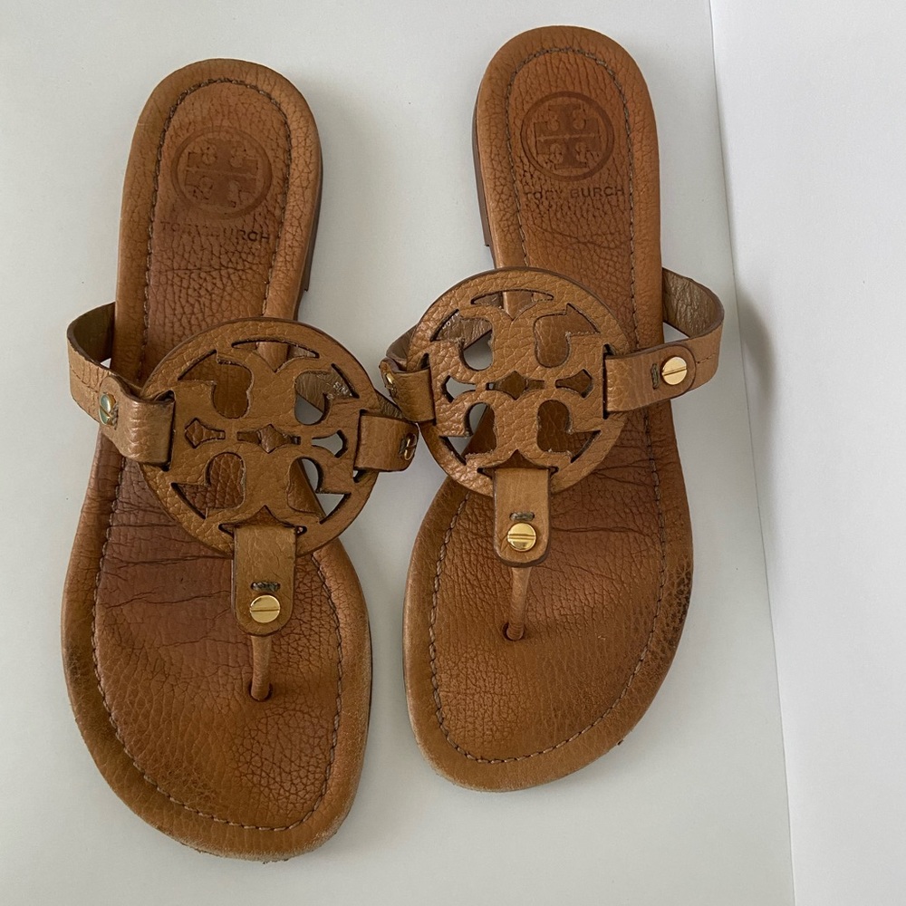 Tory Burch Miller Tan Leather Size 7